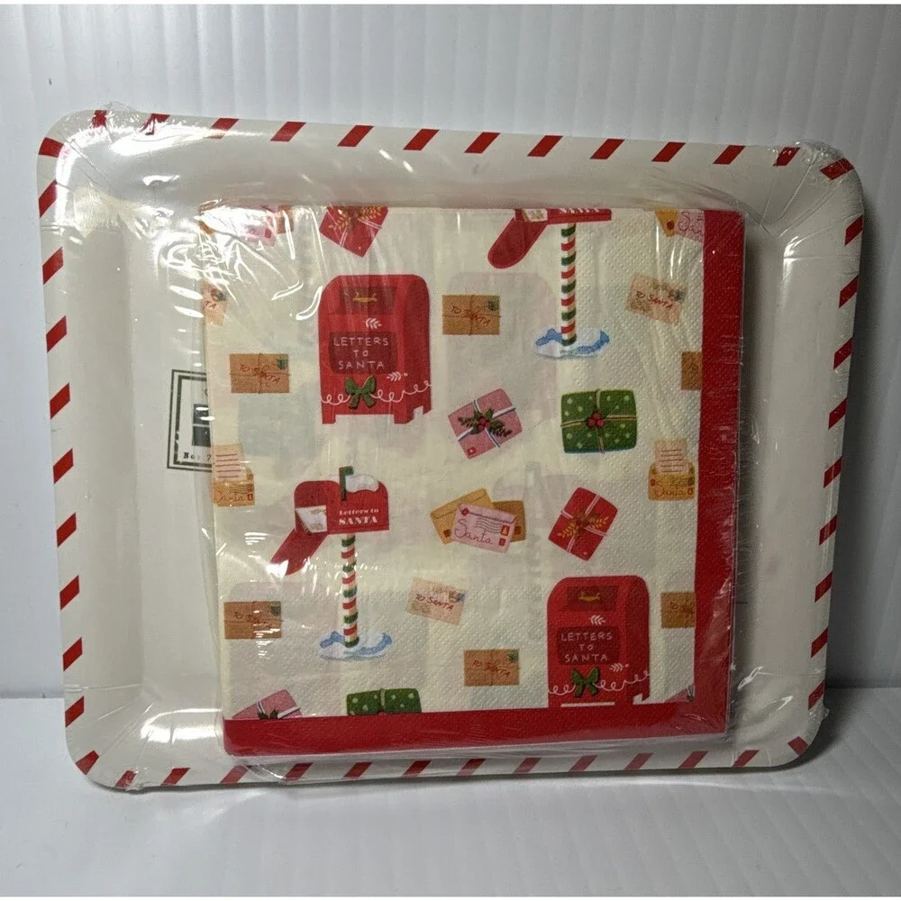 Mistle Bow Christmas Holiday Paper Plate Set: 20 10in, 30 13in napkins
